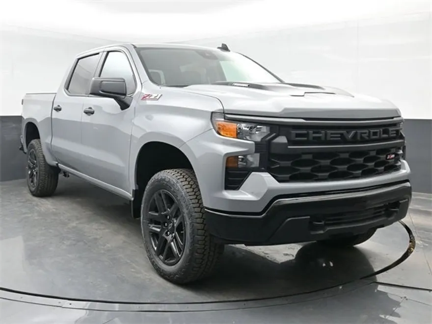 2025 Chevrolet Silverado 1500 Custom Trail Boss photo 1