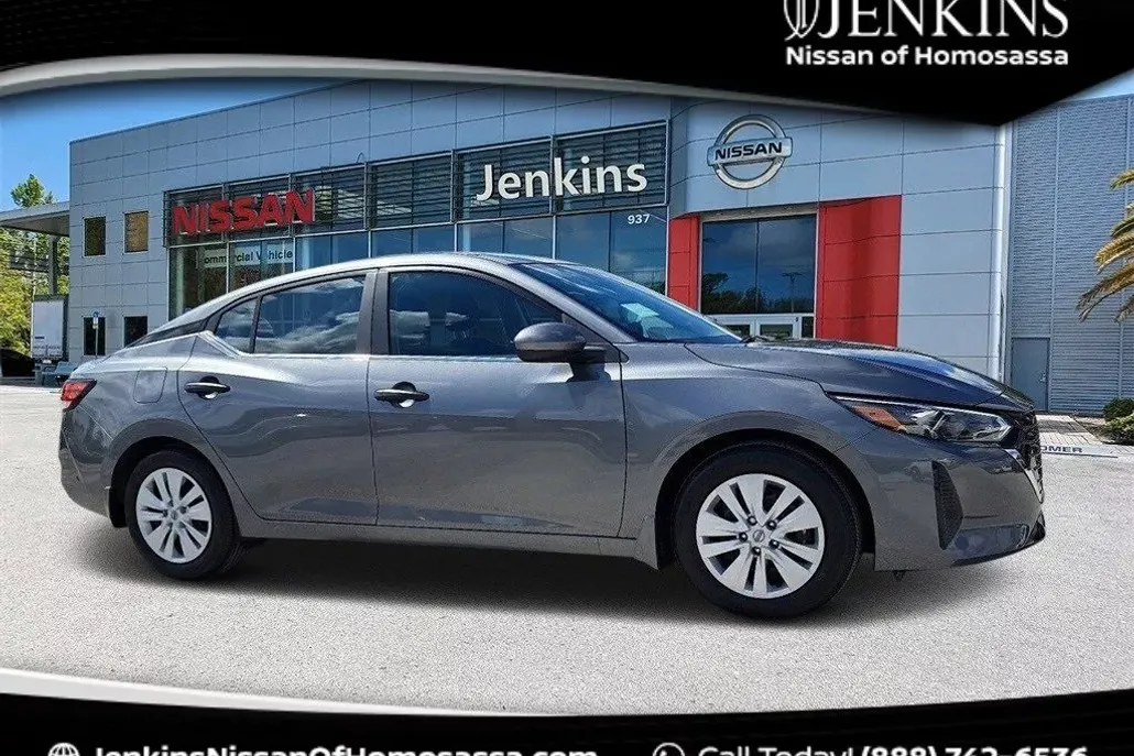 2025 Nissan Sentra S photo 1