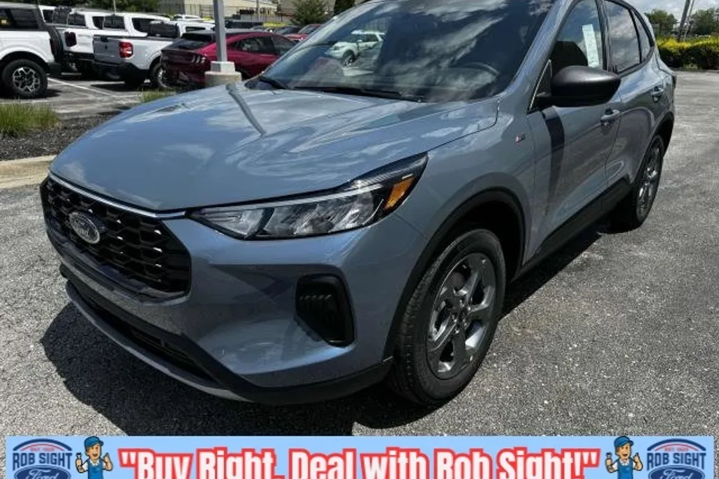 2025 Ford Escape ST-Line photo 1