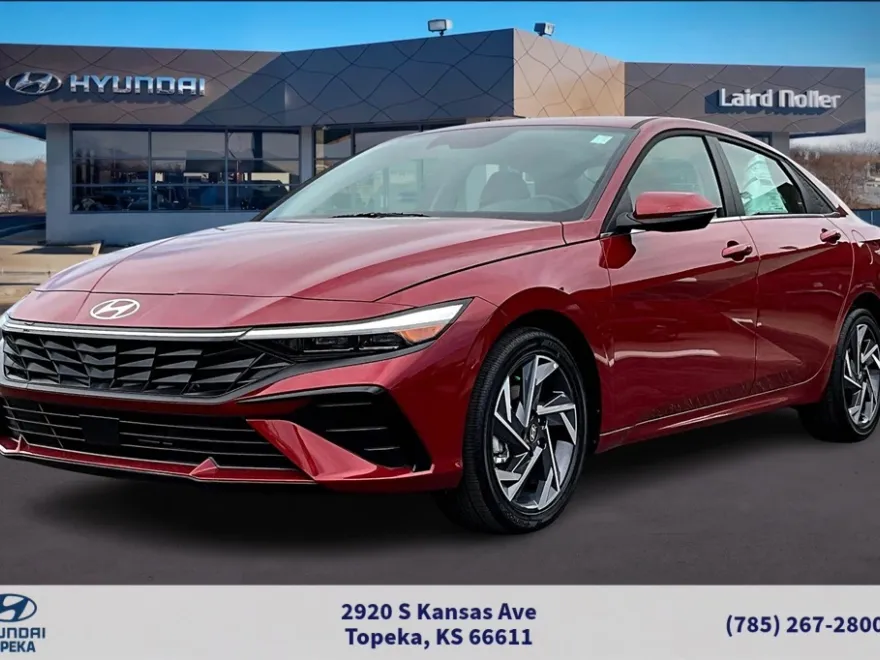 2025 Hyundai Elantra Limited photo 1