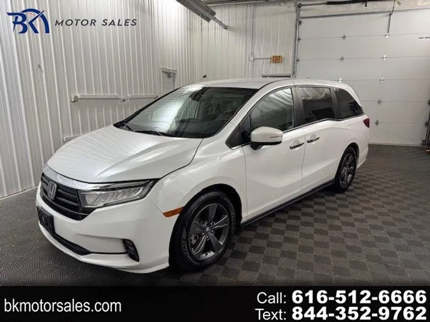 2021 Honda Odyssey EX photo 1
