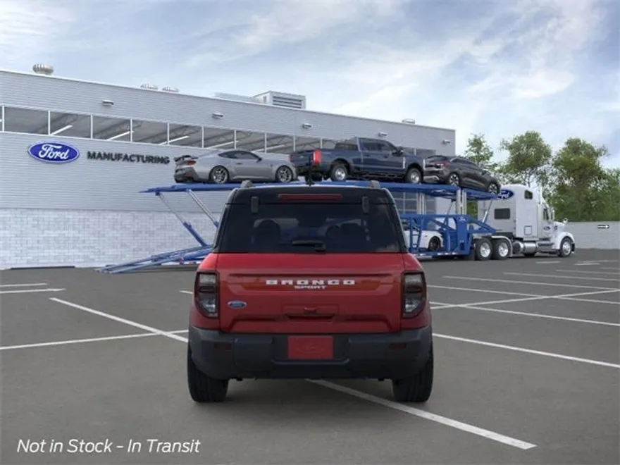 2025 Ford Bronco Sport Outer Banks photo 1