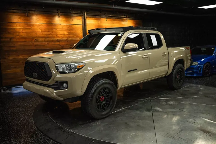 2019 Toyota Tacoma TRD Sport V6 photo 1