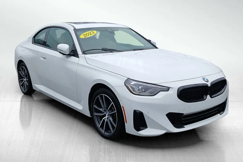 2023 Bmw 230i xDrive Coupe photo 1