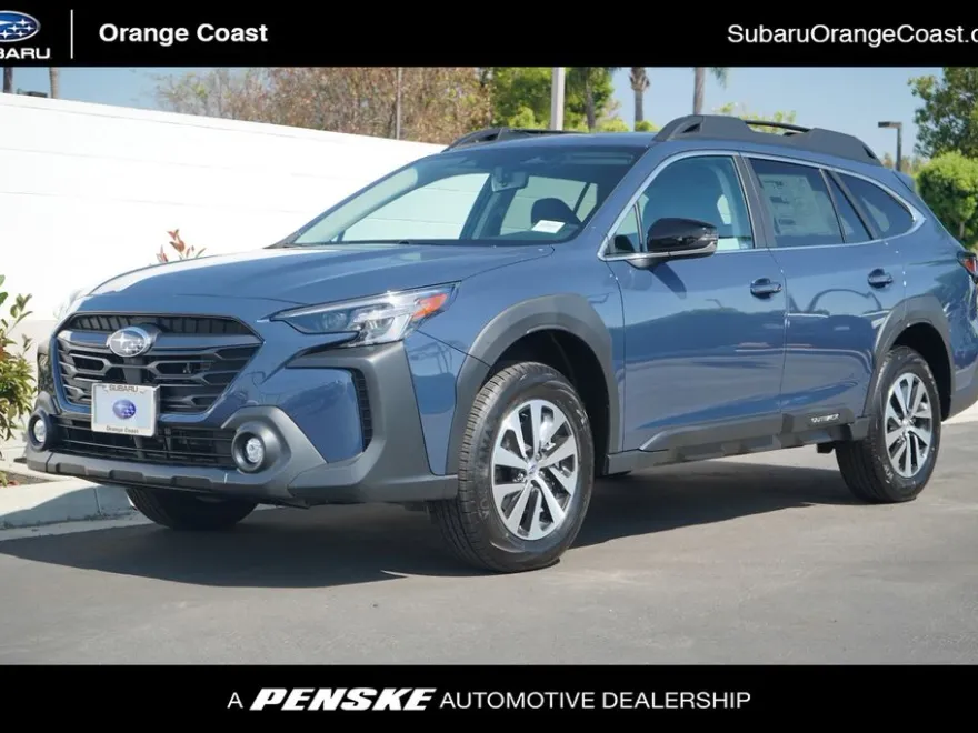 2025 Subaru Outback Premium photo 1