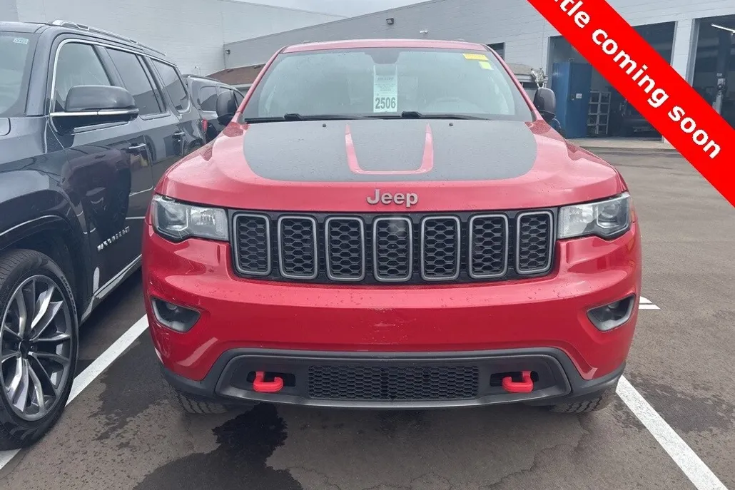 2019 Jeep Grand Cherokee Trailhawk photo 1