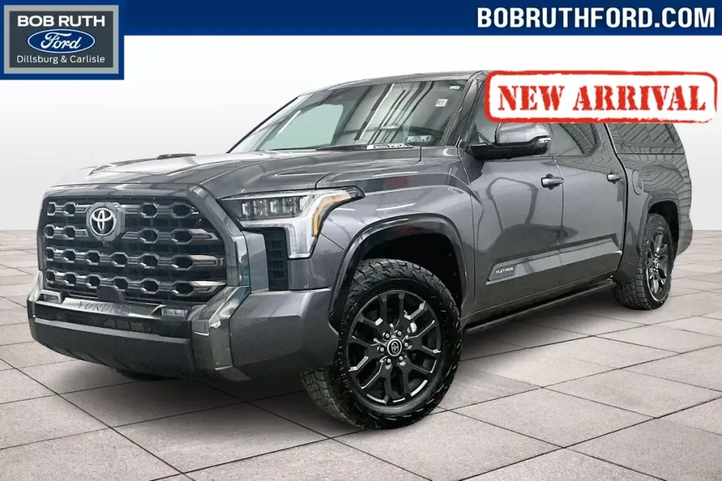 2023 Toyota Tundra Platinum photo 1