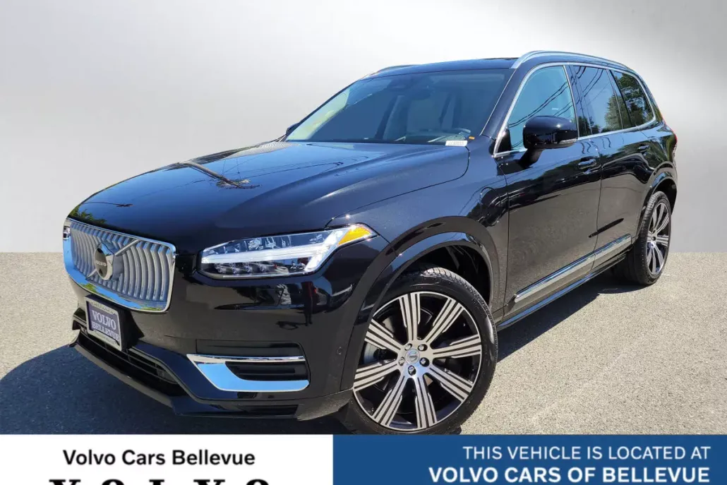2025 Volvo XC90 T8 photo 1