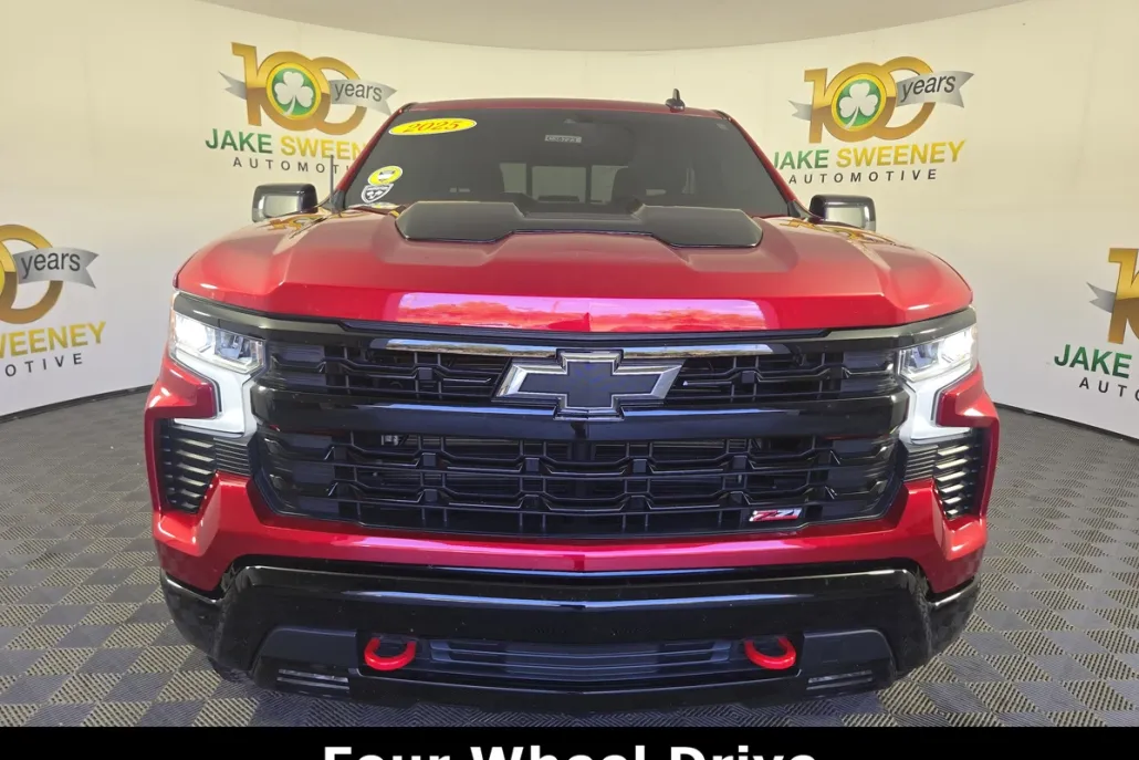 2025 Chevrolet Silverado 1500 LT Trail Boss photo 1