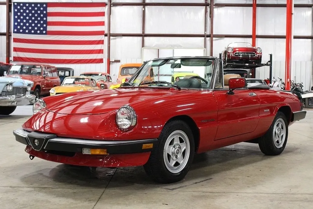 1986 Alfa Romeo Spider VELOCE photo 1