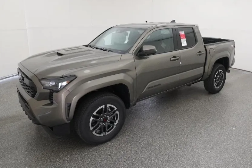 2025 Toyota Tacoma TRD Sport Double Cab photo 1