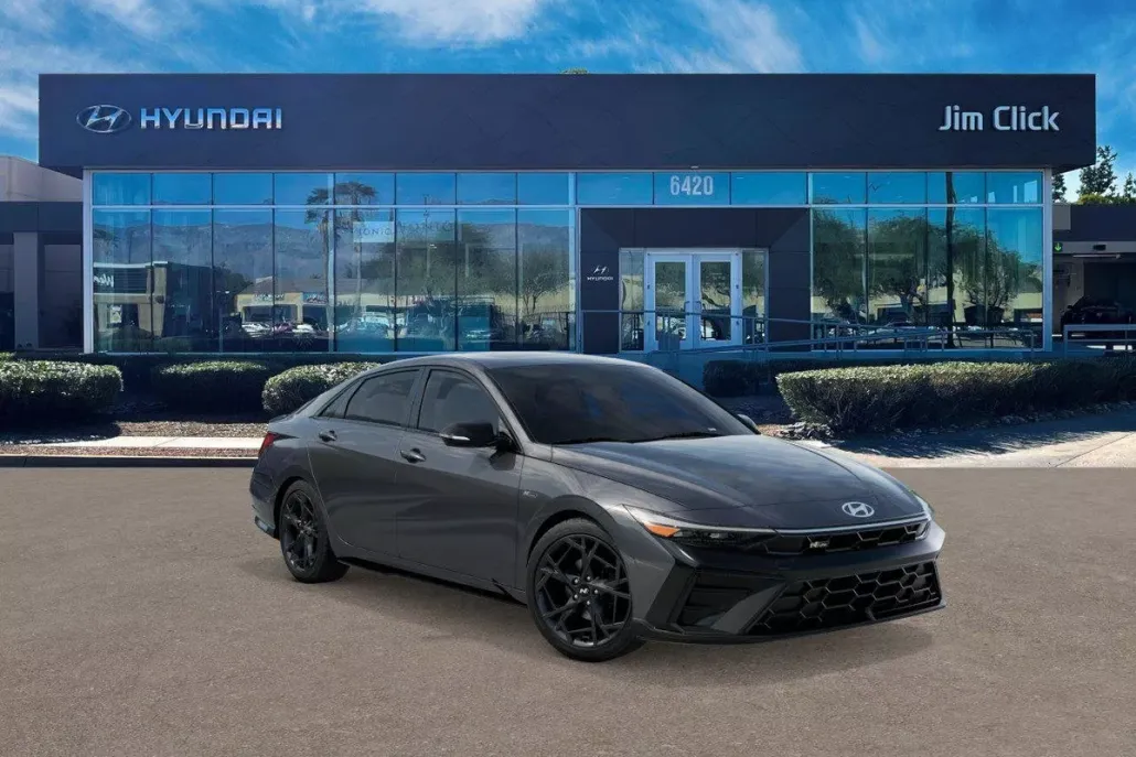 2025 Hyundai Elantra N Line photo 1