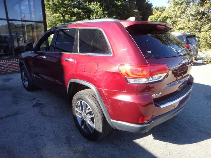 2017 Jeep Grand Cherokee Limited photo 1