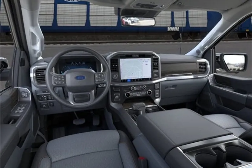 2025 Ford F-150 Lariat photo 1