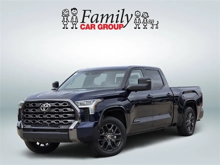 2022 Toyota Tundra Platinum photo 1
