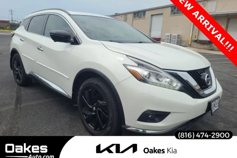2017 Nissan Murano Platinum photo 1