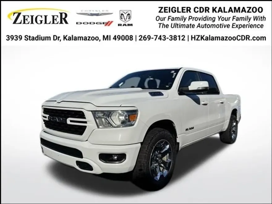 2022 Ram 1500 Sport photo 1