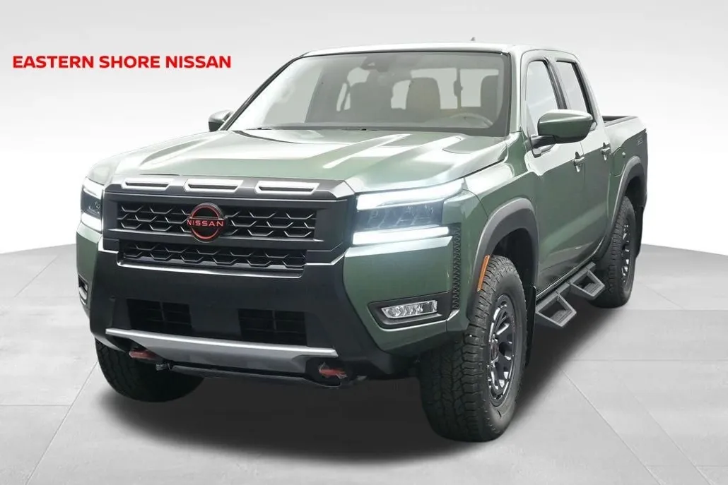 2025 Nissan Frontier PRO-4X photo 1