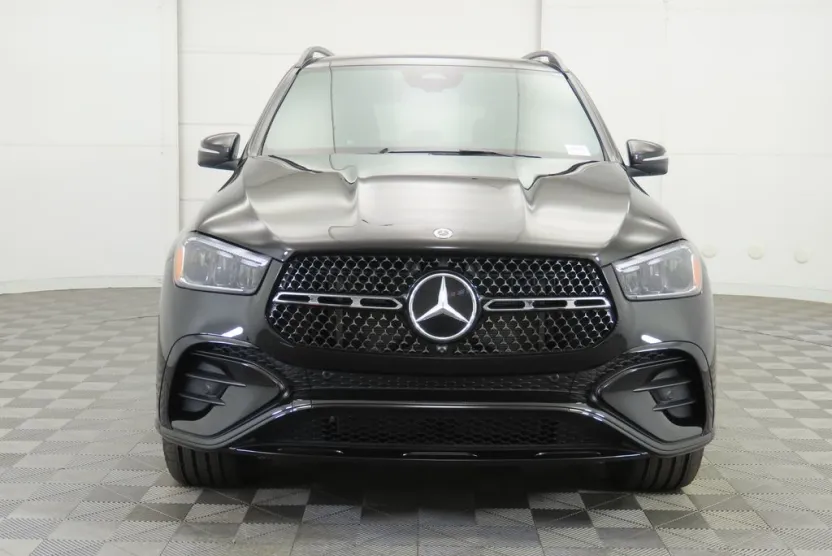 2025 Mercedes Benz GLE 450 4MATIC photo 1
