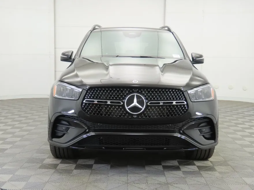 2025 Mercedes Benz GLE 450 4MATIC photo 1