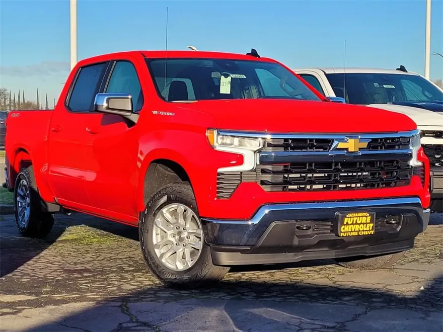 2025 Chevrolet Silverado 1500 LT photo 1