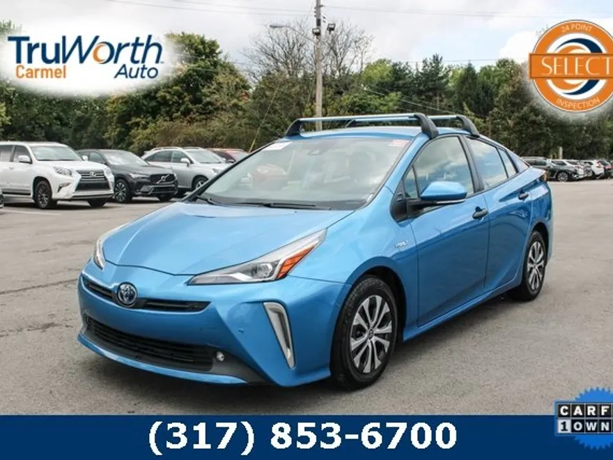 2022 Toyota Prius LE photo 1