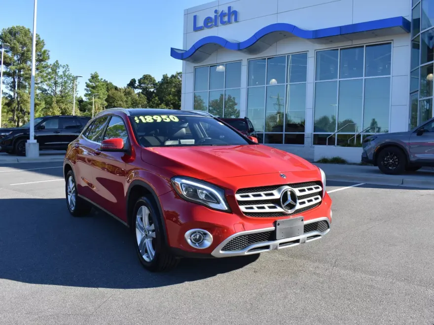 2019 Mercedes Benz GLA 250 4MATIC photo 1