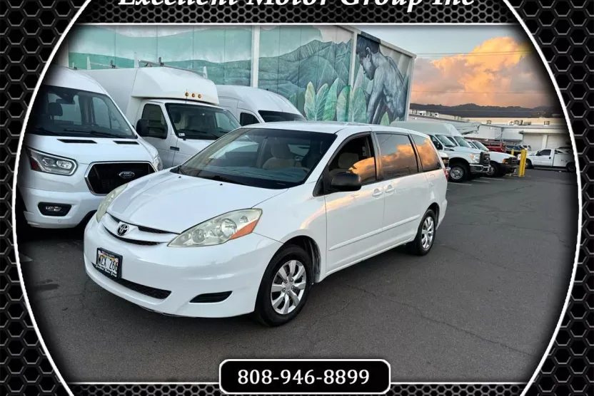2006 Toyota Sienna CE photo 1