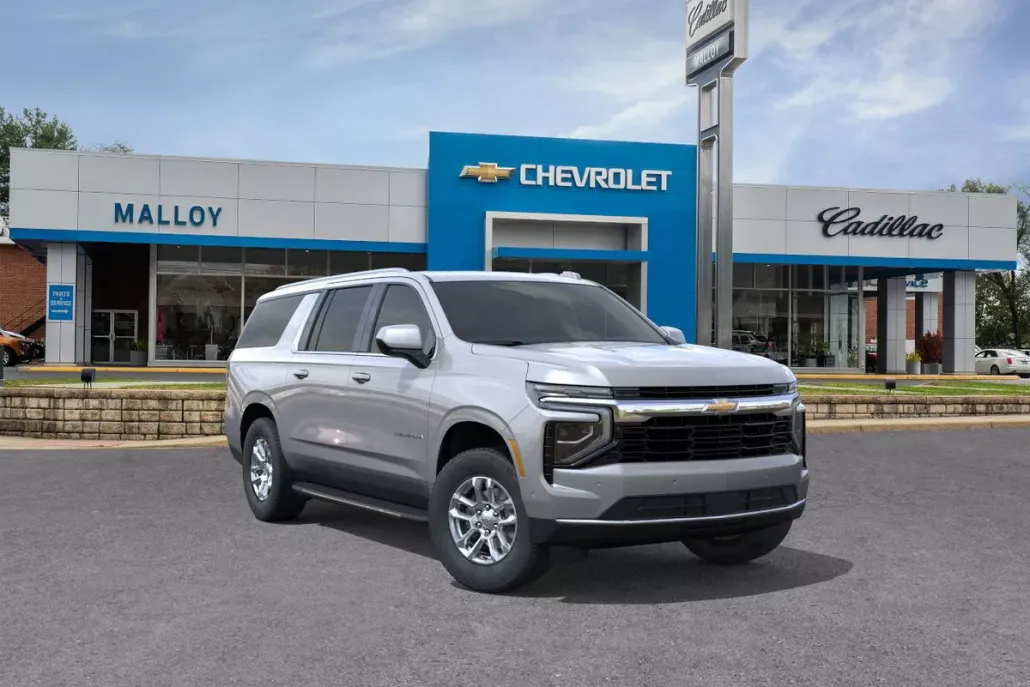 2025 Chevrolet Suburban LS photo 1