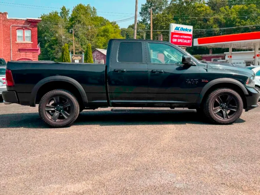 2015 Ram 1500 Sport photo 1