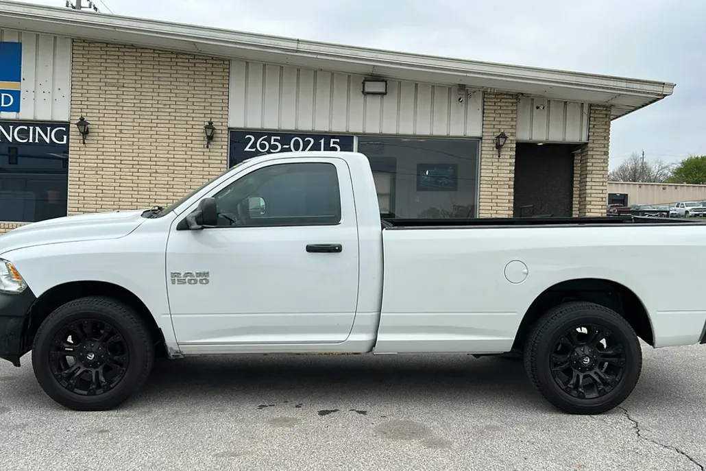 2014 Ram 1500 ST photo 1