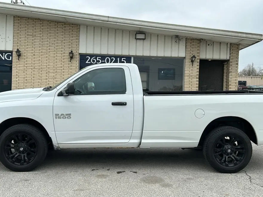 2014 Ram 1500 ST photo 1