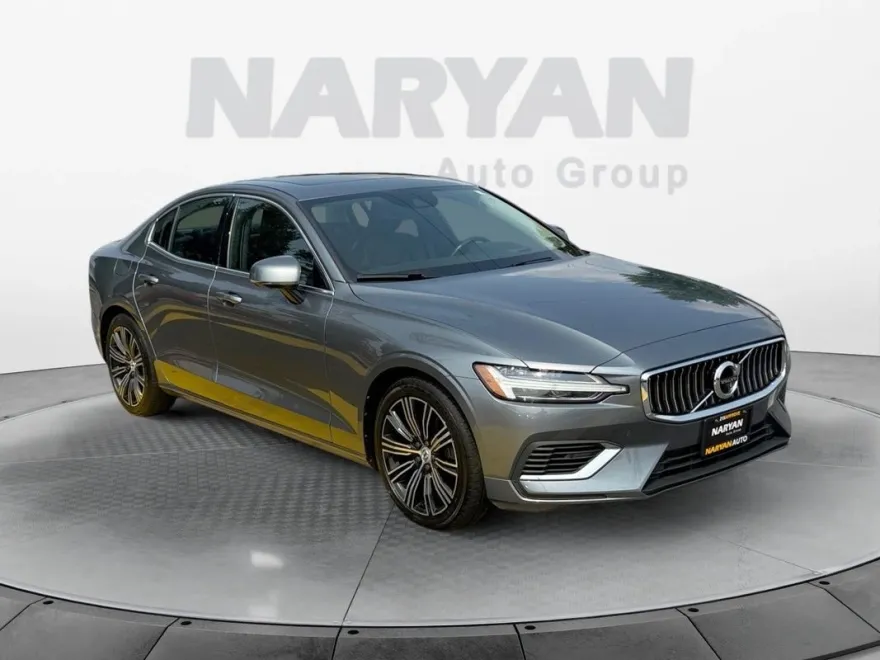 2021 Volvo S60 Recharge T8 Inscription photo 1