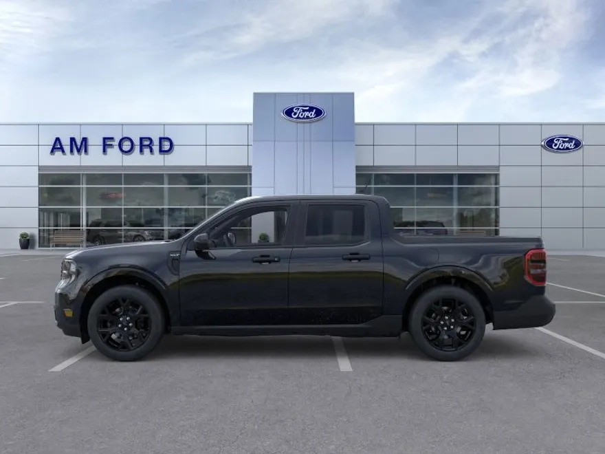 2025 Ford Maverick XLT photo 1