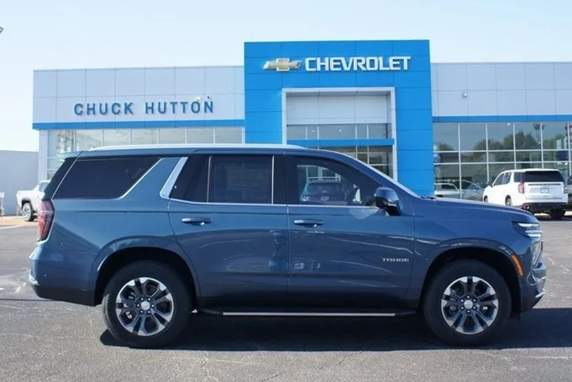 2026 Chevrolet Tahoe LS photo 1