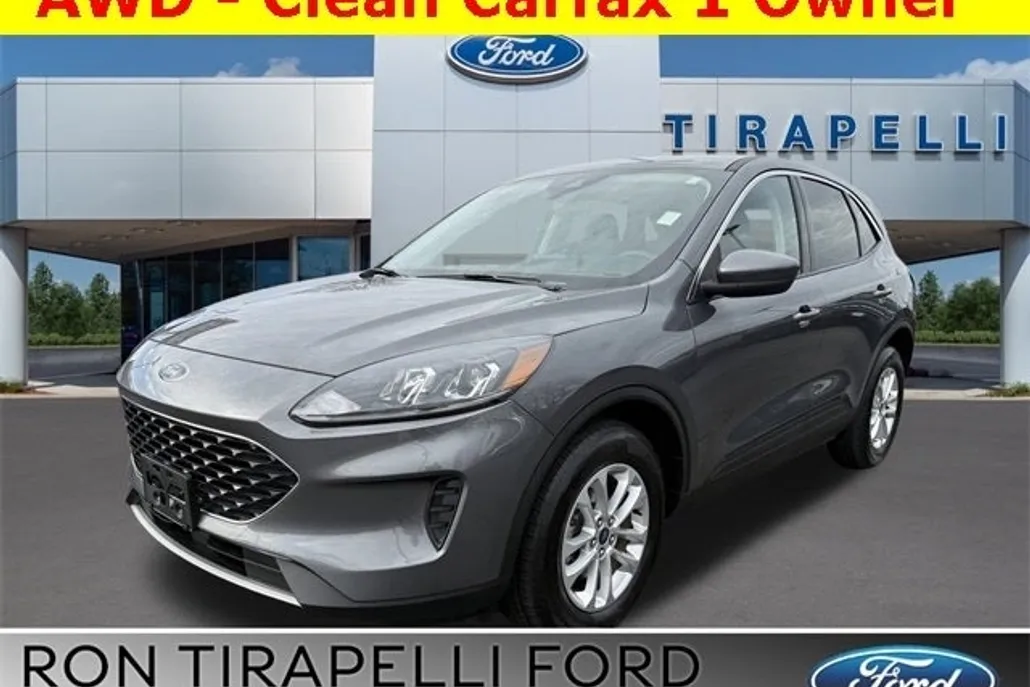 2021 Ford Escape SE photo 1