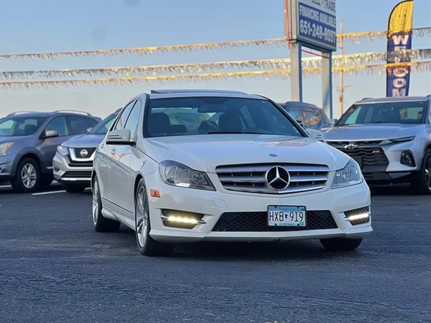 2012 Mercedes Benz C 300 4MATIC Sport Sedan photo 1