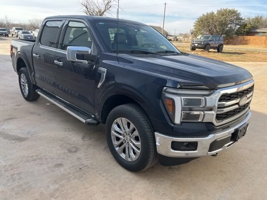 2025 Ford F-150 Lariat photo 1