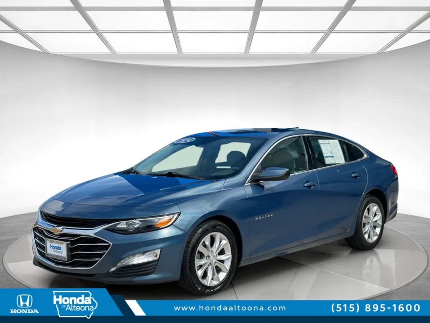 2024 Chevrolet Malibu 1LT photo 1