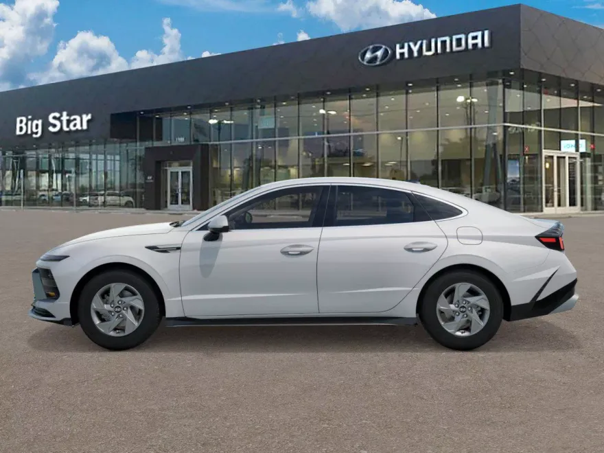 2026 Hyundai Sonata SE photo 1