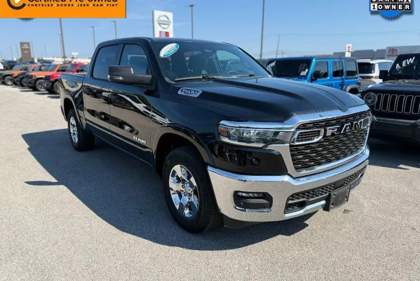 2025 Ram 1500 Big Horn photo 1