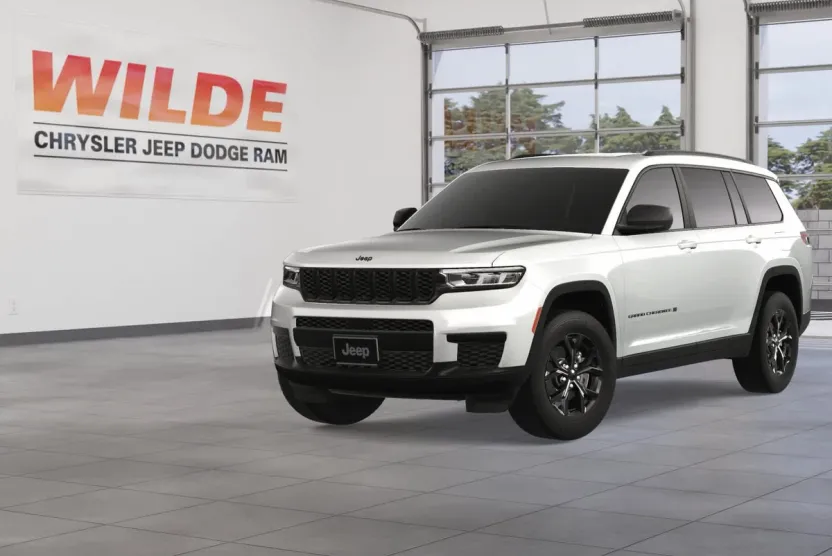 2025 Jeep Grand Cherokee Altitude X photo 1