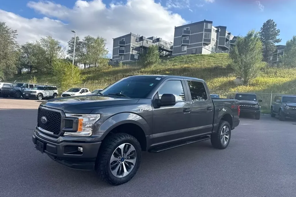 2019 Ford F-150 XL photo 1