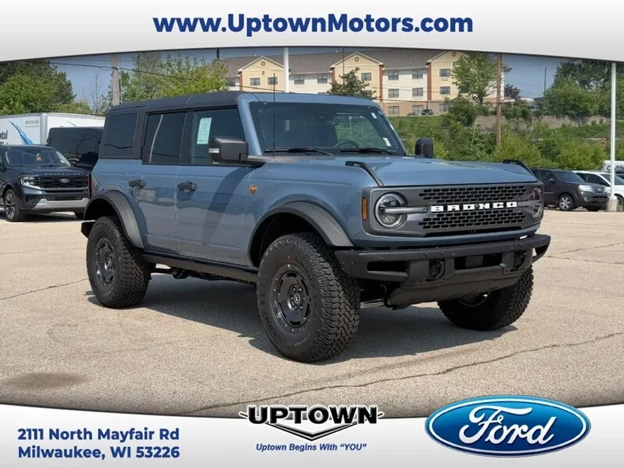 2025 Ford Bronco Badlands photo 1