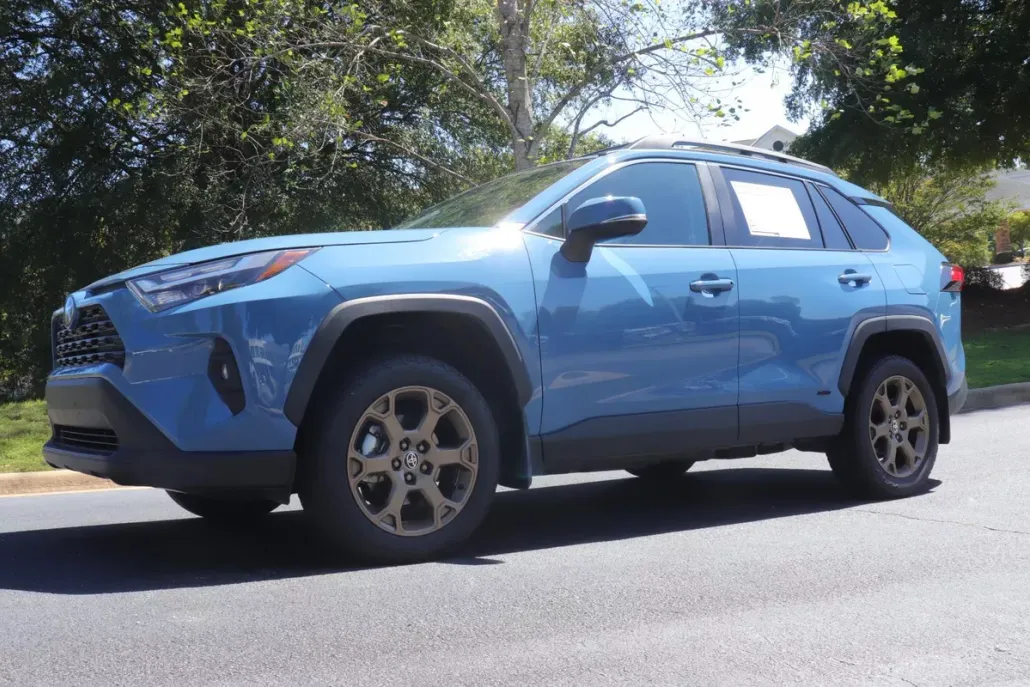 2023 Toyota RAV4 Hybrid photo 1