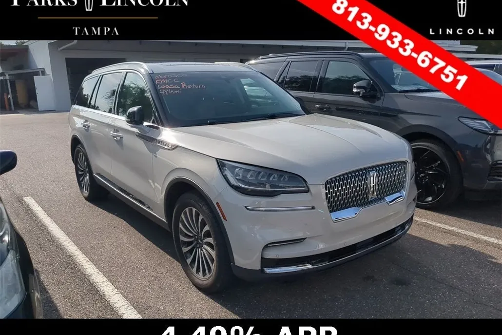 2022 Lincoln Aviator Standard photo 1