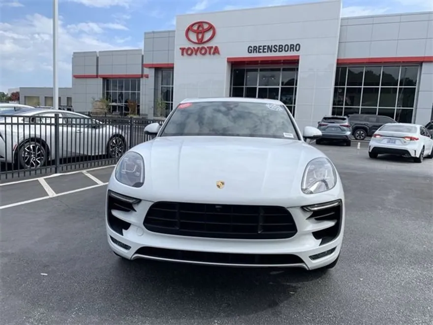 2017 Porsche Macan GTS photo 1