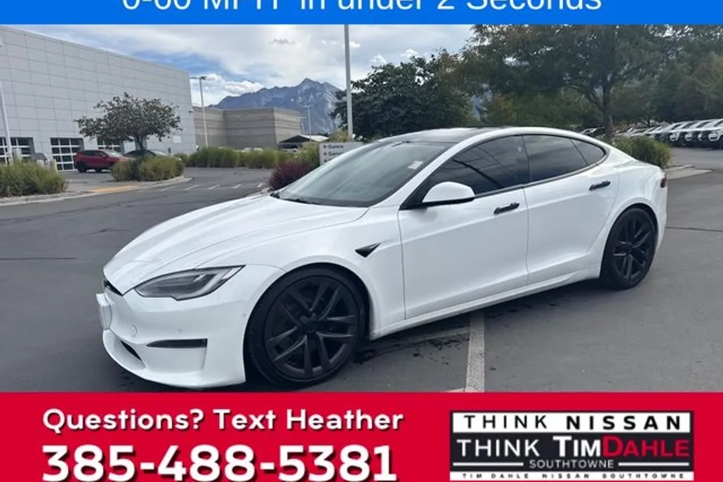 2021 Tesla Model S Plaid photo 1