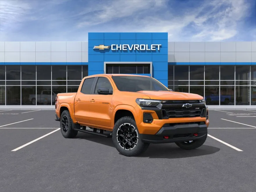 2026 Chevrolet Colorado Z71 photo 1
