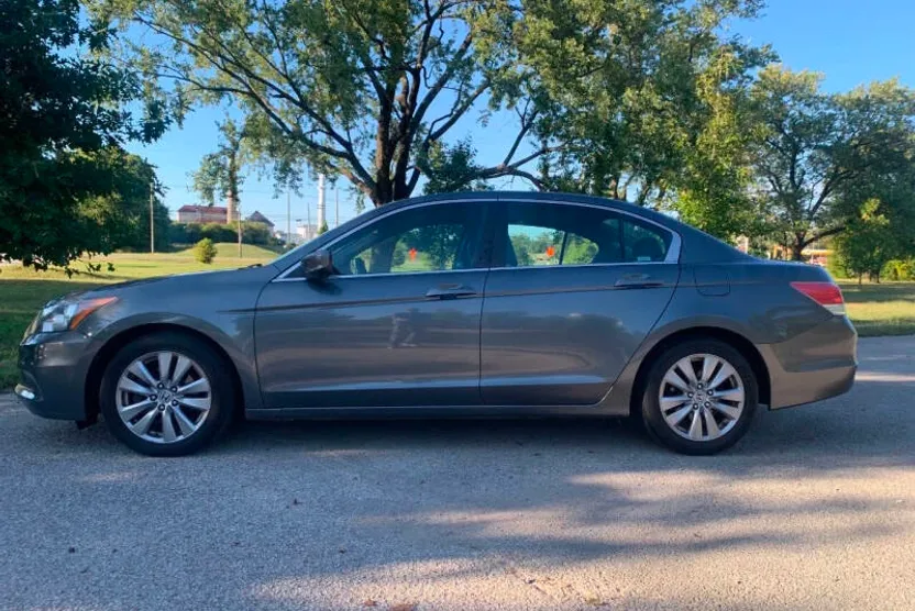 2012 Honda Accord EX photo 1